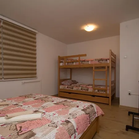 Apartman Hajduk * Konjic