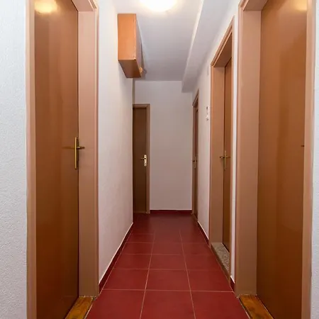 Apartman Hajduk * Konjic