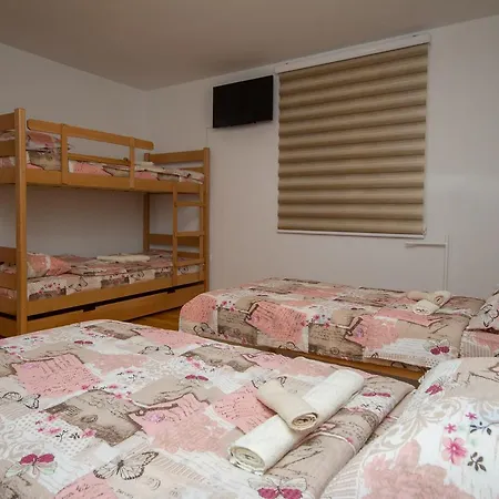 Apartman Hajduk Apartment *